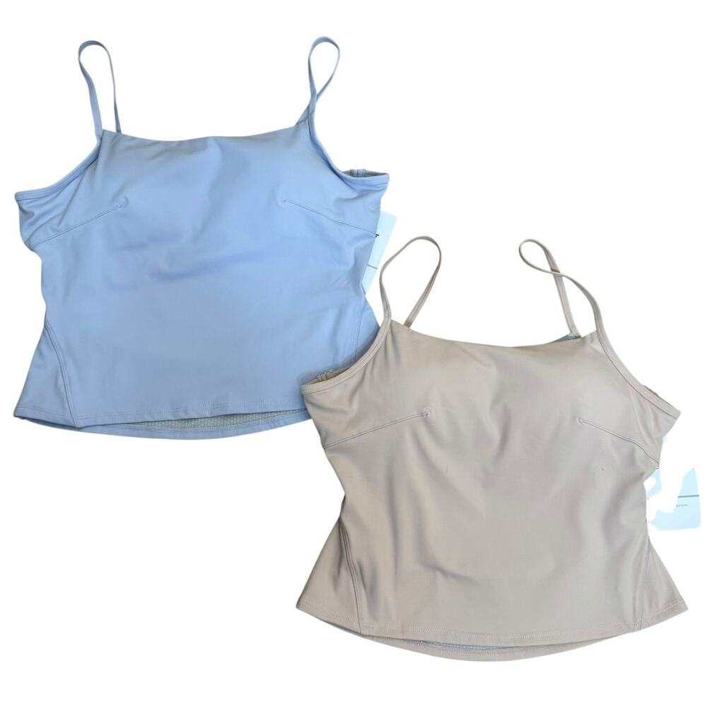 NWT Persit Active Tanks Medium Lot of 2 Built in Bra Athletic Athleisure Cutout